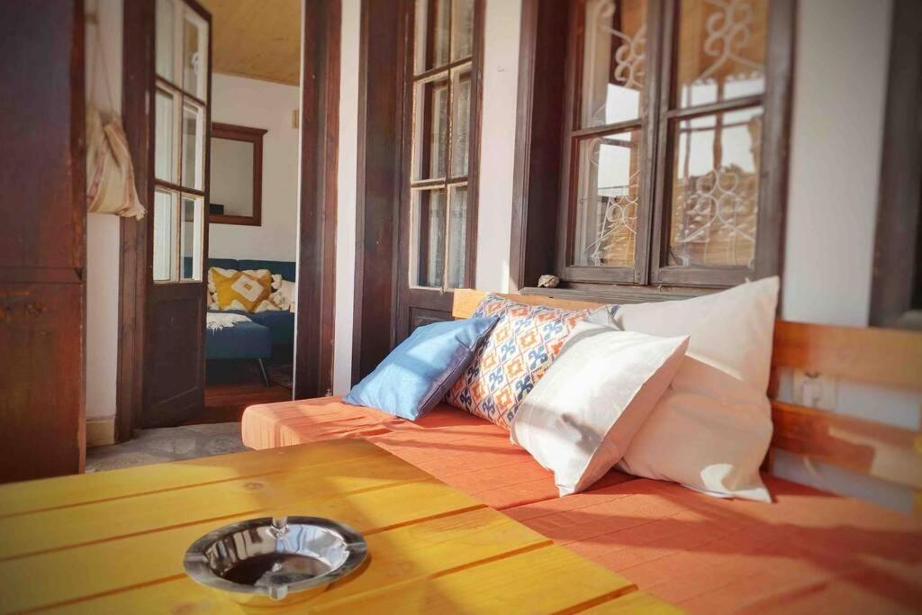 The Secret Lodge- New With Private Garage, Entire House Велико-Тирново Екстер'єр фото