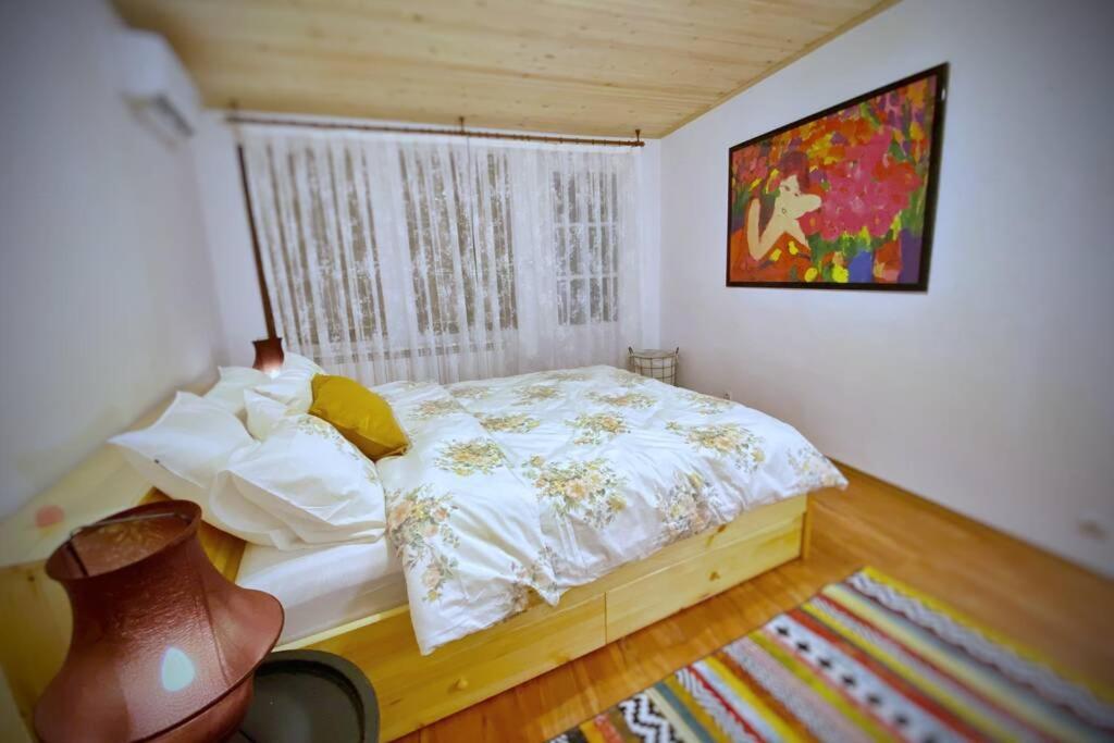 The Secret Lodge- New With Private Garage, Entire House Велико-Тирново Екстер'єр фото
