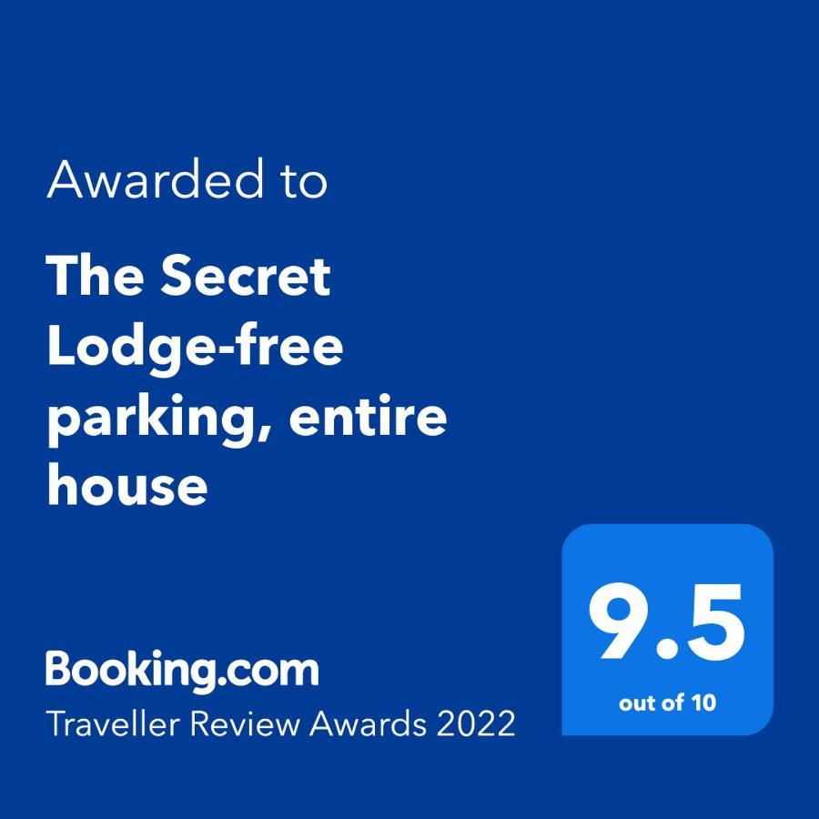 The Secret Lodge- New With Private Garage, Entire House Велико-Тирново Екстер'єр фото